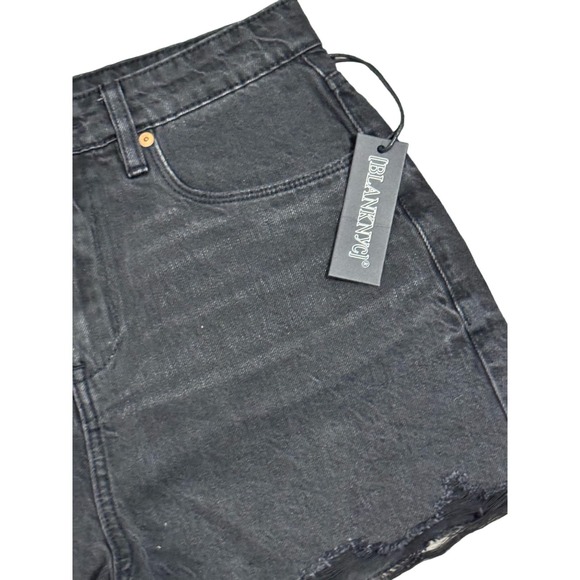 NWT Blanknyc The Reeve High Rise Ribcage Short Black Women's Size 26 - Picture 3 of 8